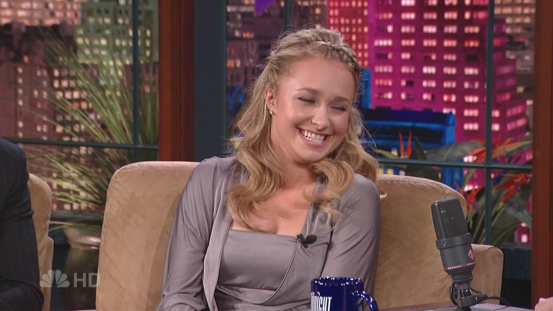 HaydenPanettiere_TTSwJL_2007-04-20_HDTV_031.jpg