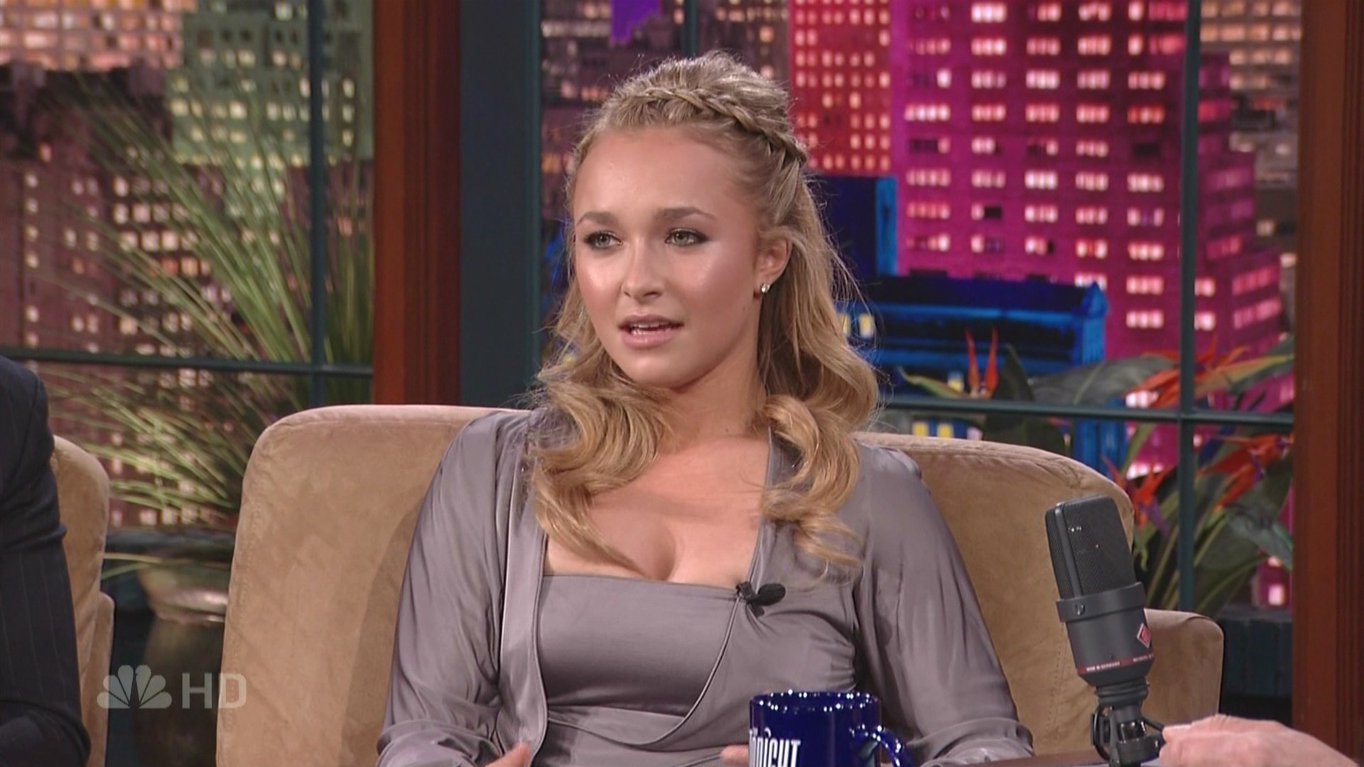HaydenPanettiere_TTSwJL_2007-04-20_HDTV_040.jpg