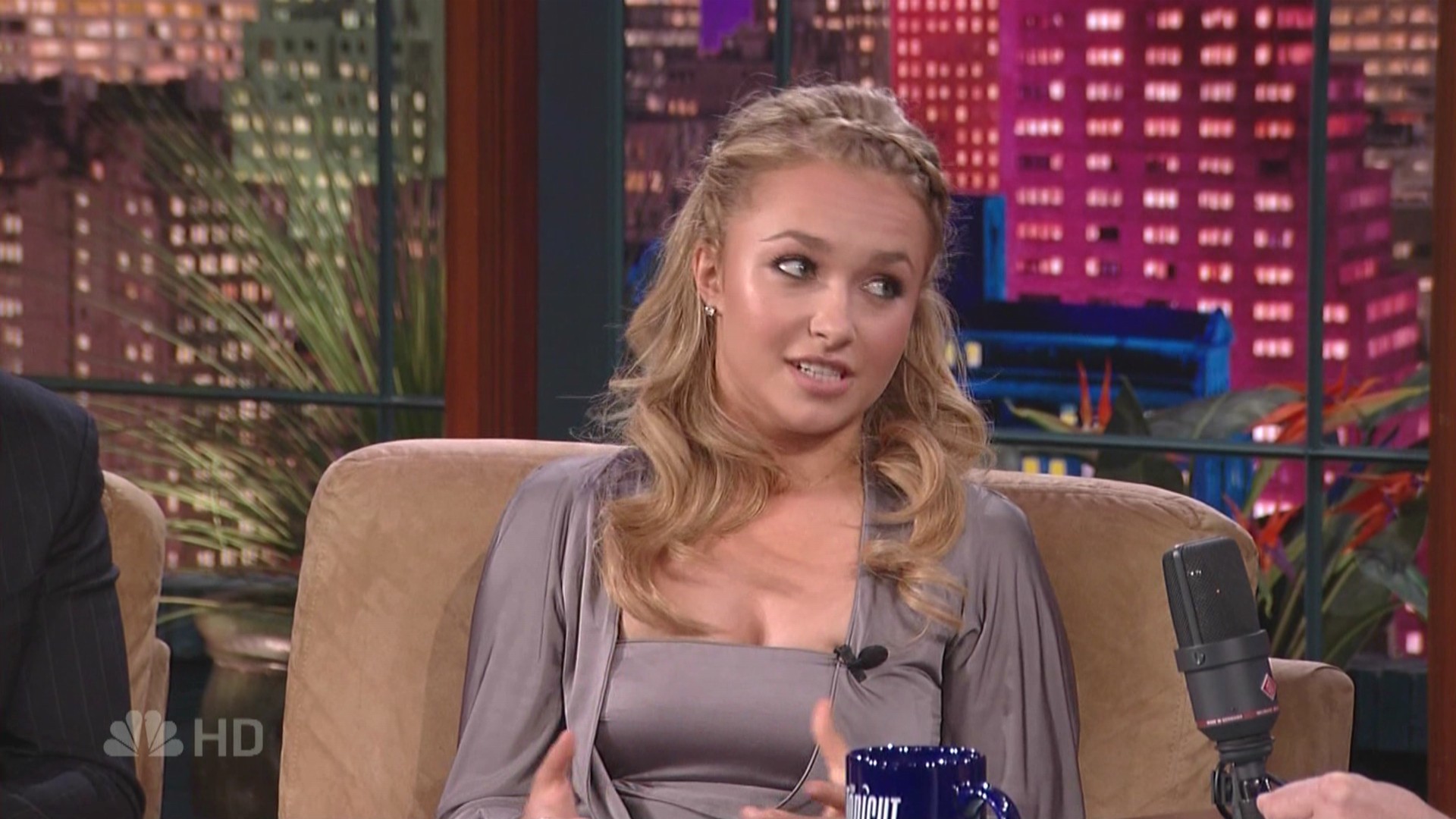 HaydenPanettiere_TTSwJL_2007-04-20_HDTV_060.jpg
