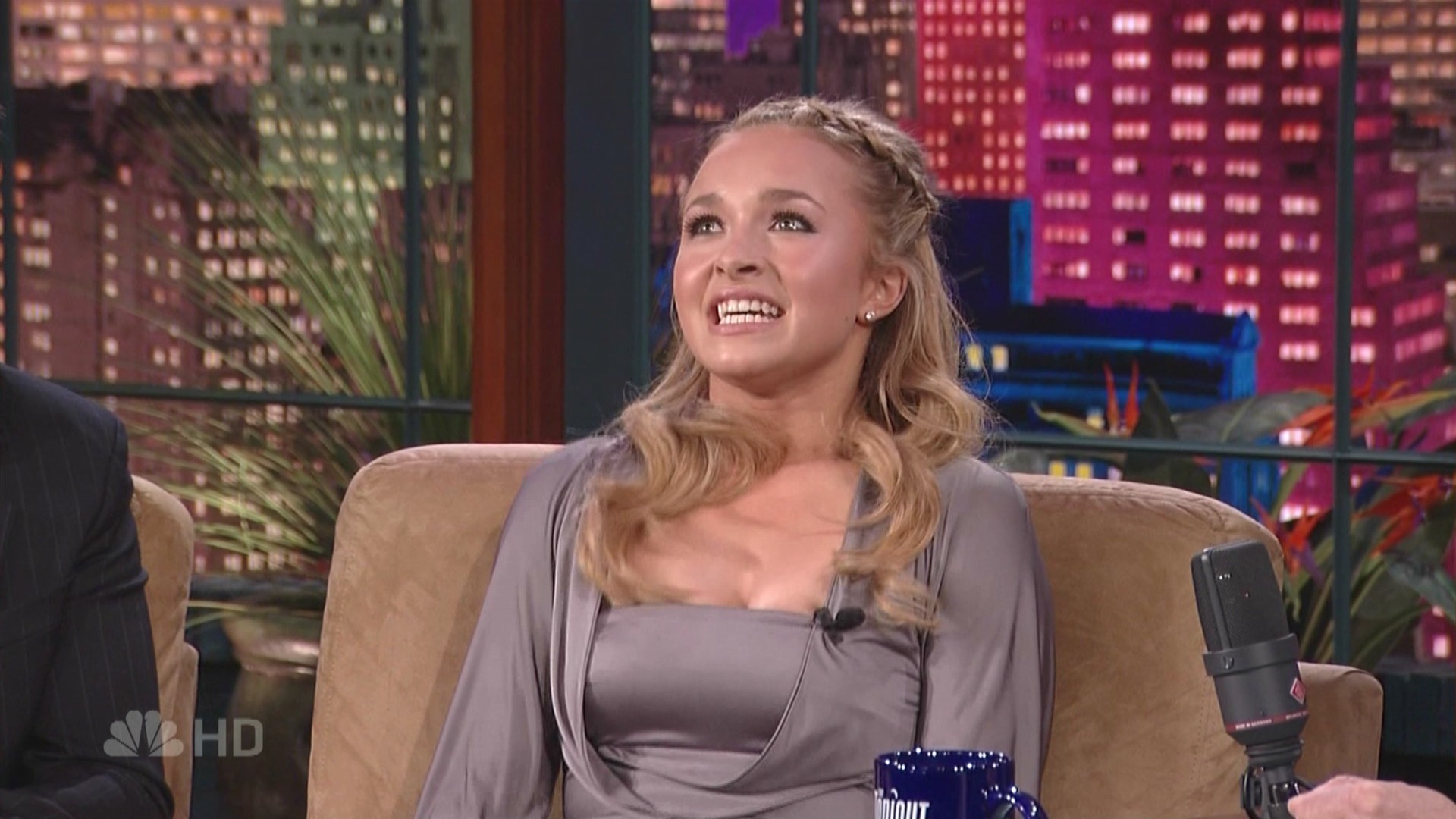 HaydenPanettiere_TTSwJL_2007-04-20_HDTV_065.jpg