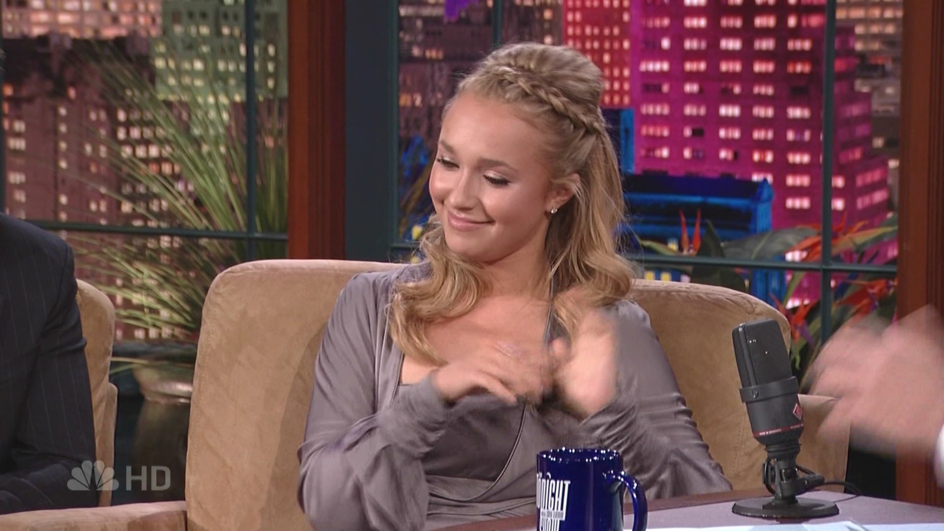 HaydenPanettiere_TTSwJL_2007-04-20_HDTV_072.jpg
