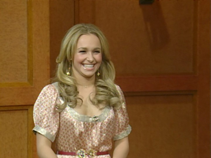 HaydenPanettiere_LwRaK_2007-02-12_ATSC_003.jpg