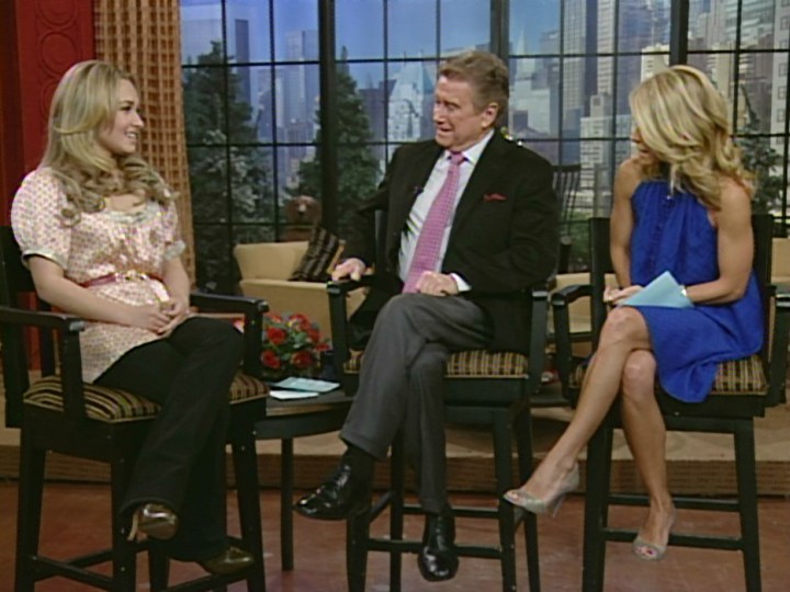 HaydenPanettiere_LwRaK_2007-02-12_ATSC_013.jpg