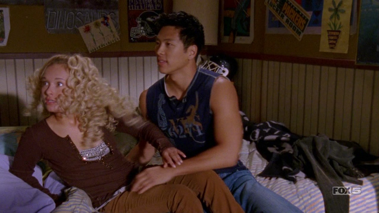 haydenpanettieremitms07e05hdtv45.jpg