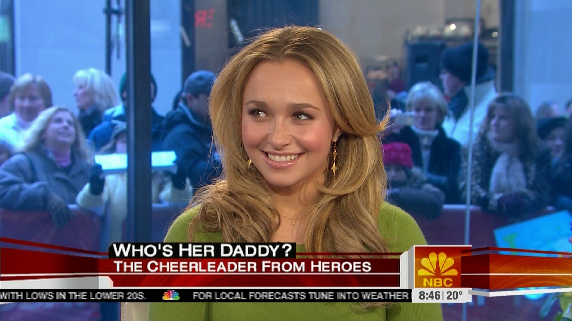 HaydenPanettiere_Today_2007-02-12_HDTV_008.jpg