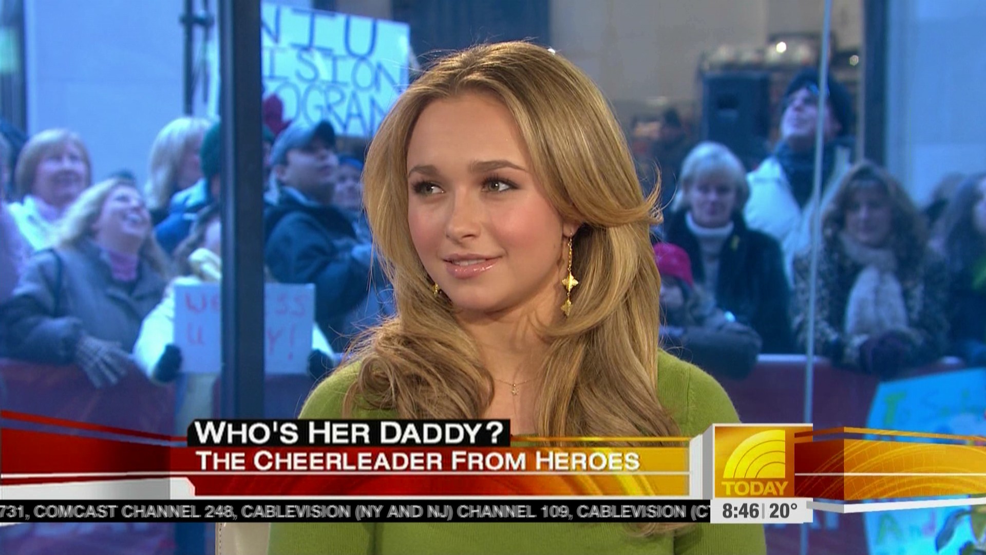HaydenPanettiere_Today_2007-02-12_HDTV_009.jpg