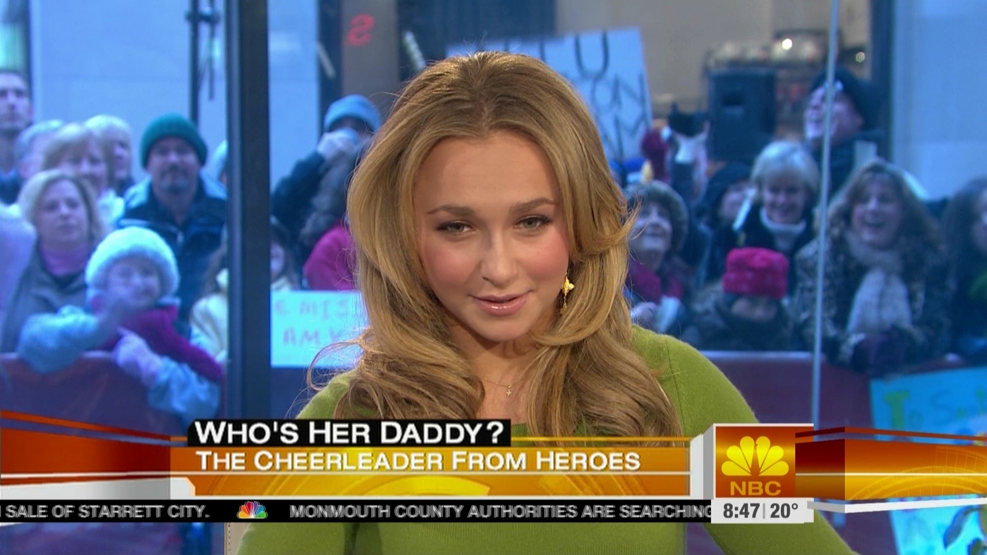 HaydenPanettiere_Today_2007-02-12_HDTV_017.jpg