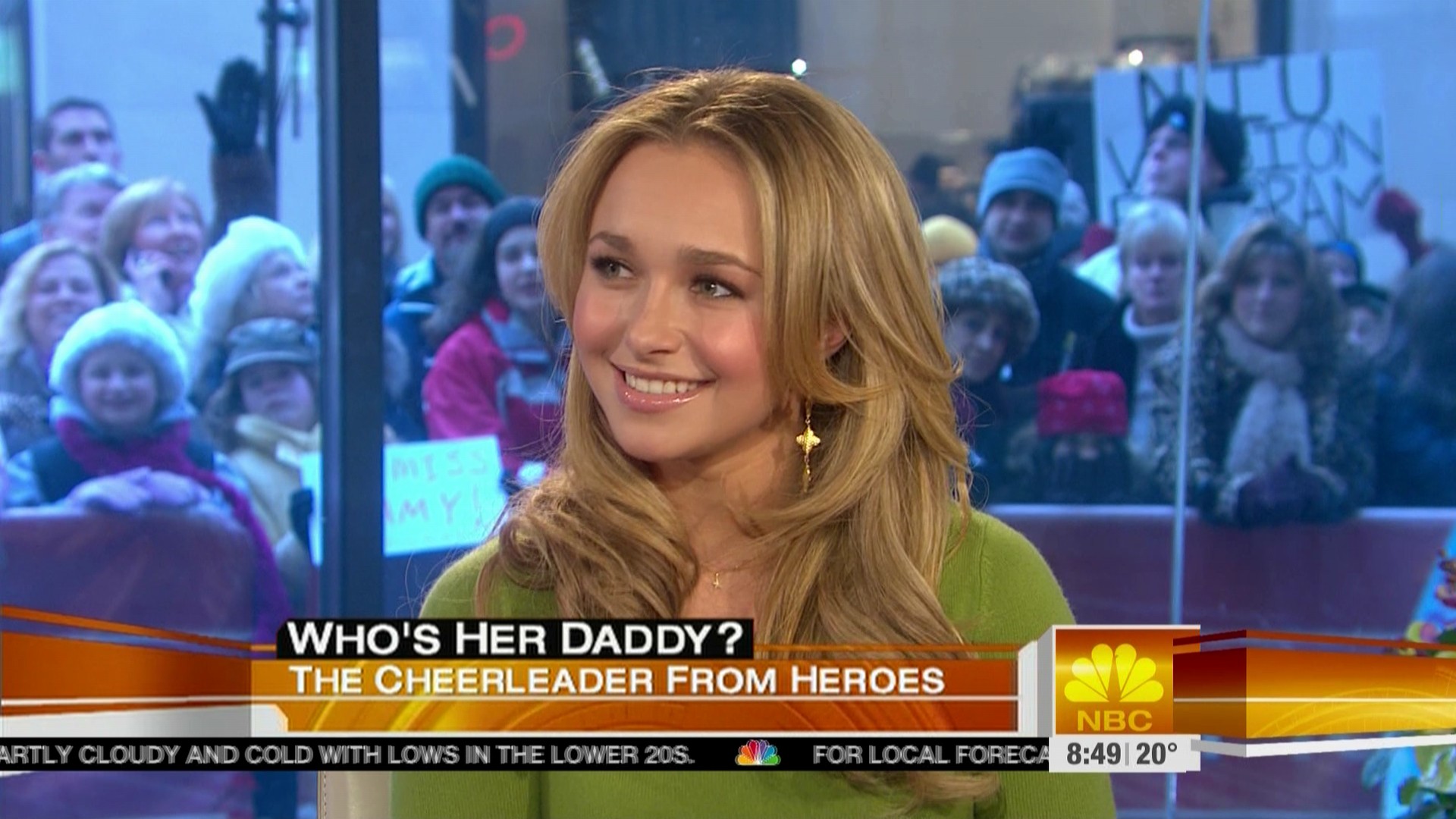 HaydenPanettiere_Today_2007-02-12_HDTV_038.jpg