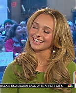 HaydenPanettiere_Today_2007-02-12_HDTV_049.jpg