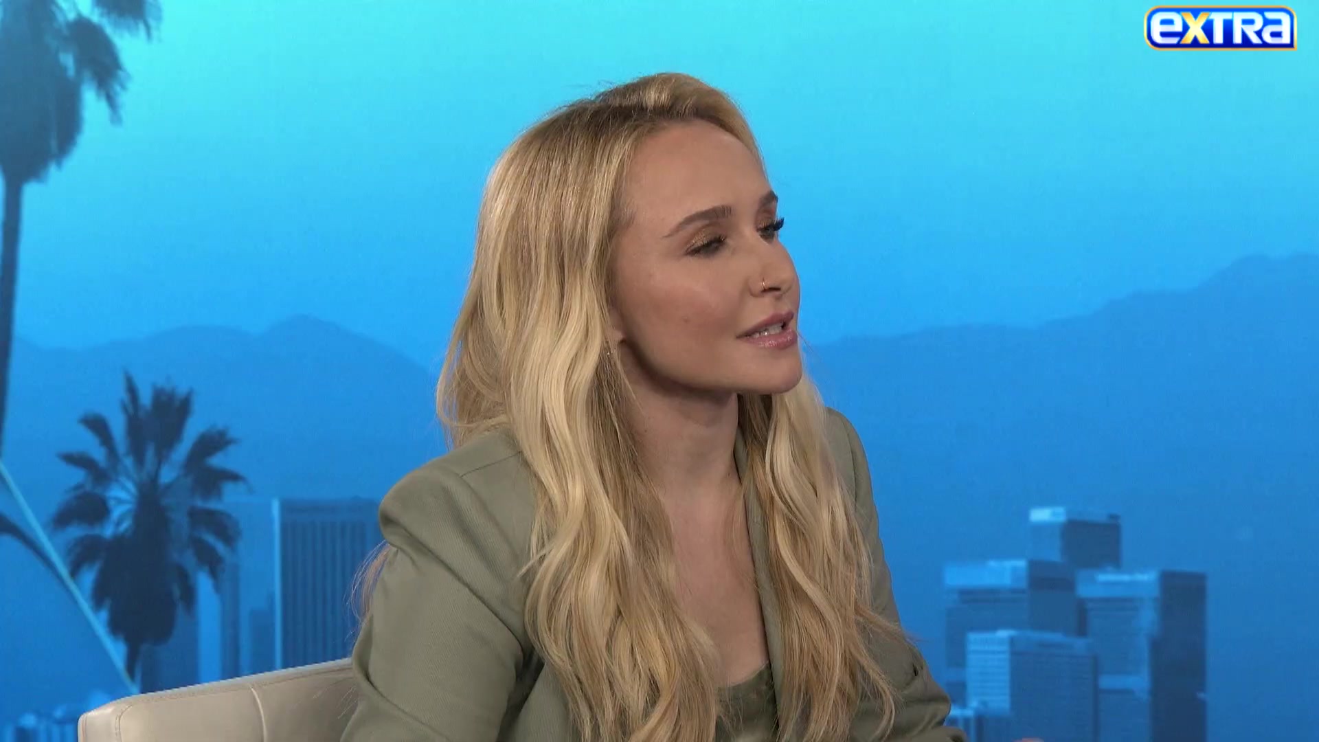 haydenpanettieresource_extratv_000014.jpg