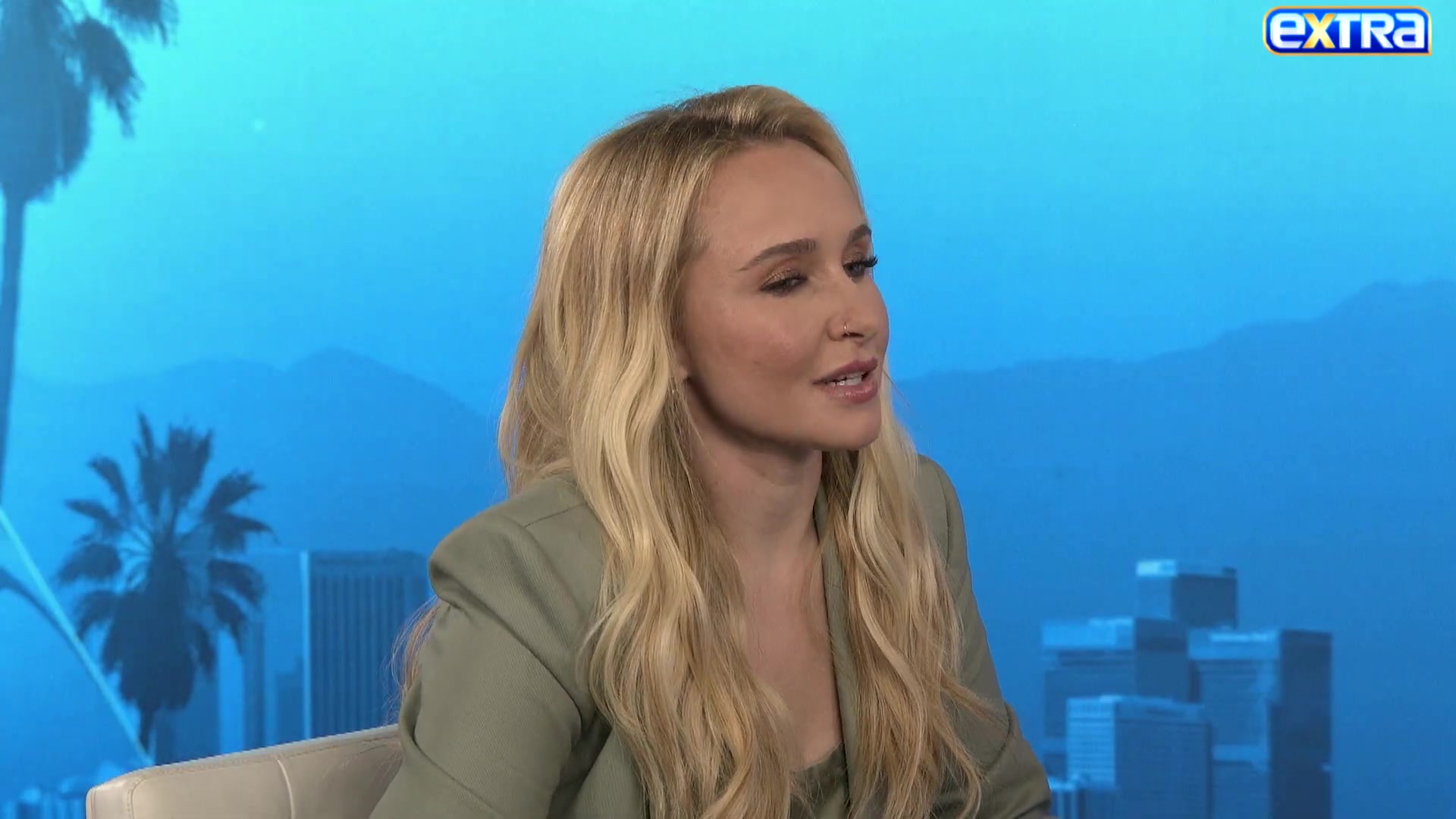 haydenpanettieresource_extratv_000016.jpg