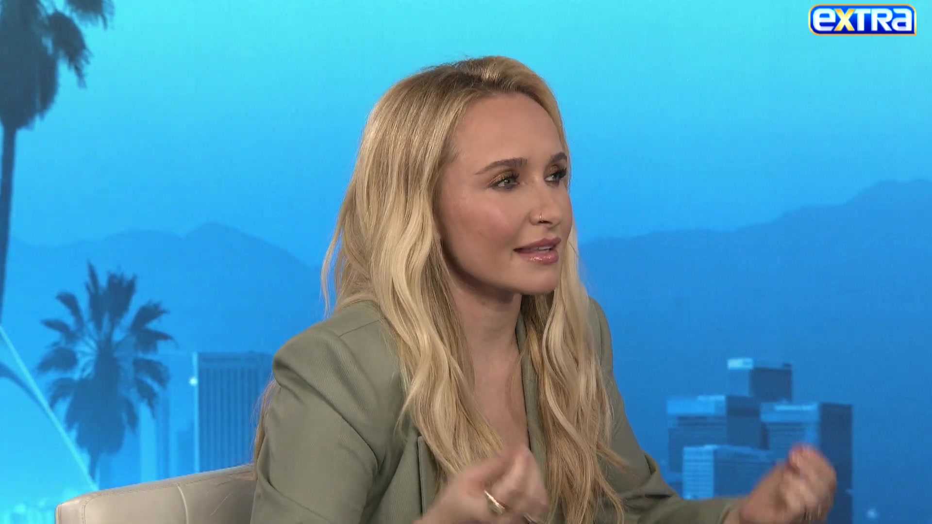 haydenpanettieresource_extratv_000048.jpg