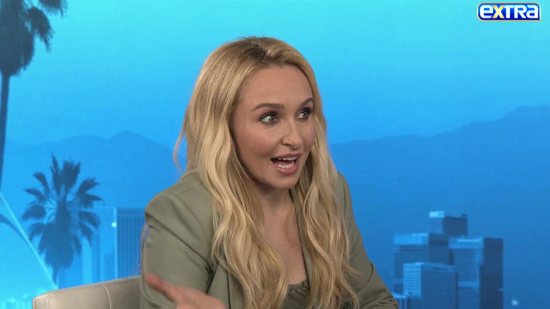 haydenpanettieresource_extratv_000077.jpg
