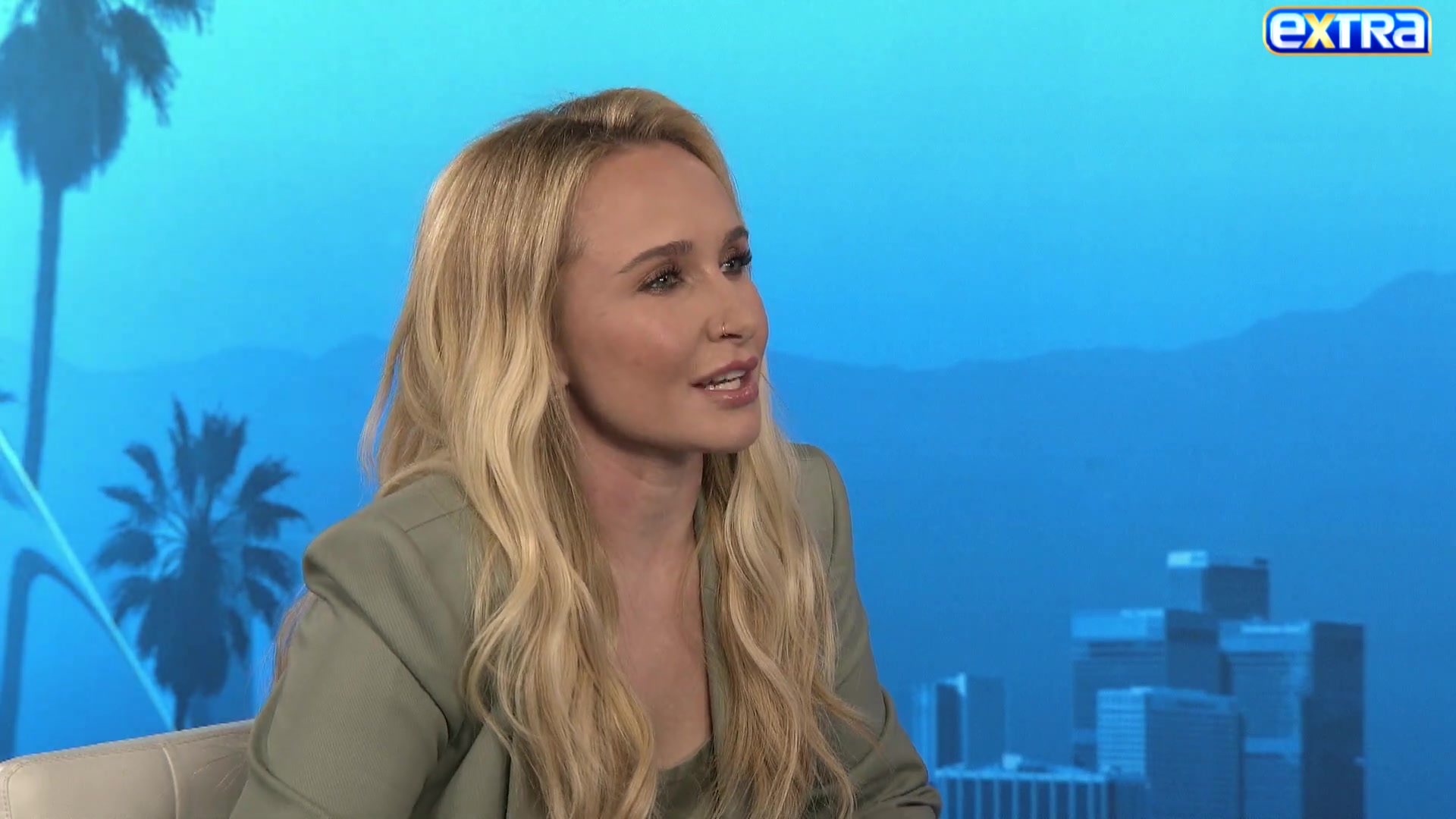 haydenpanettieresource_extratv_000203.jpg