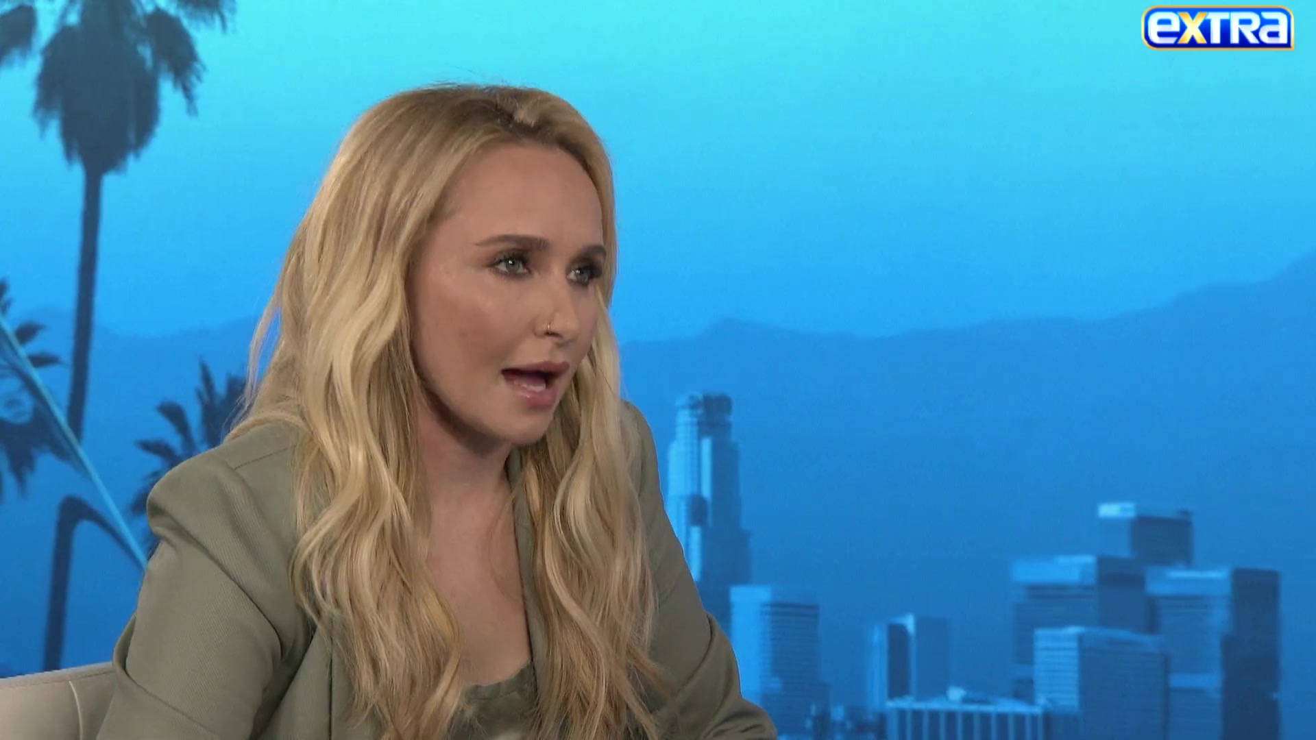 haydenpanettieresource_extratv_000214.jpg haydenpanettieresource_extratv_000214.jpg