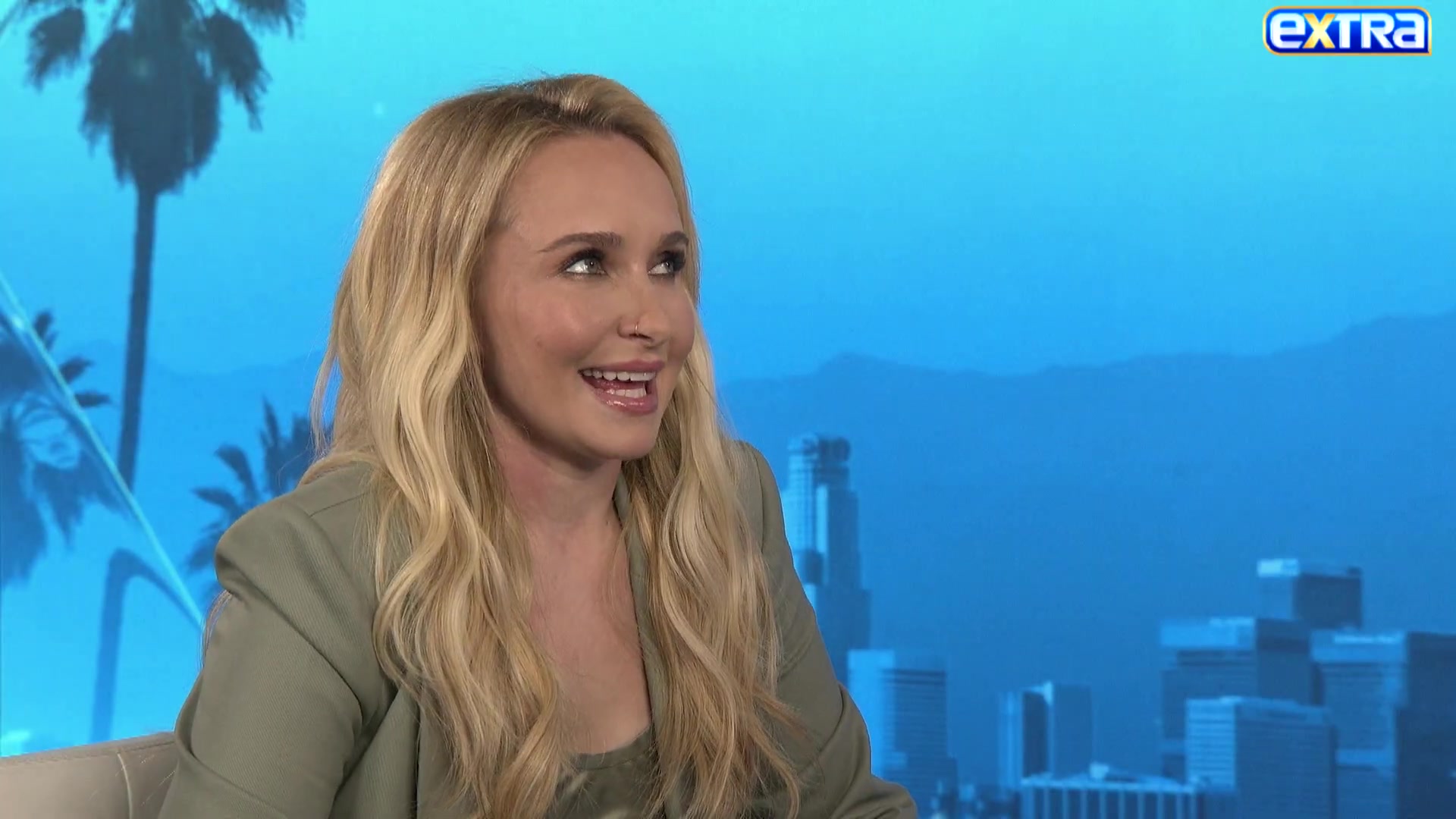 haydenpanettieresource_extratv_000251.jpg