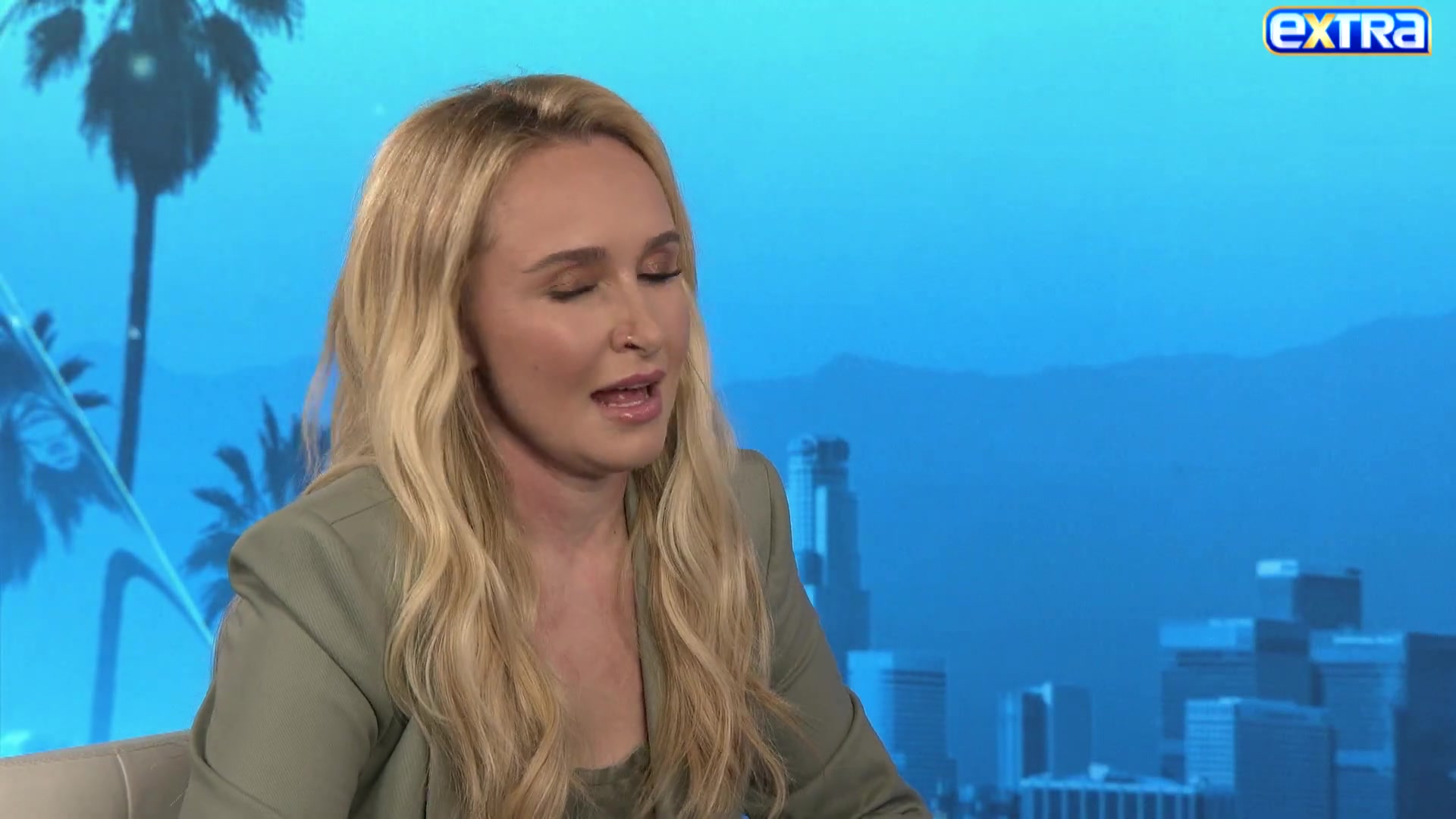 haydenpanettieresource_extratv_000335.jpg
