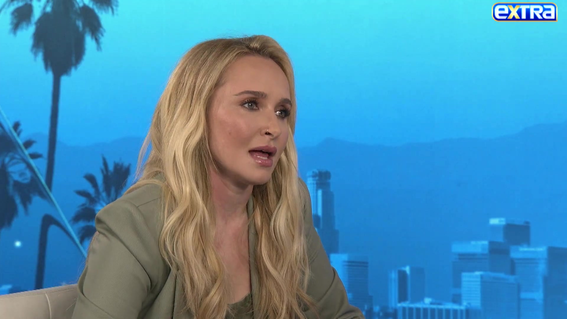 haydenpanettieresource_extratv_000353.jpg