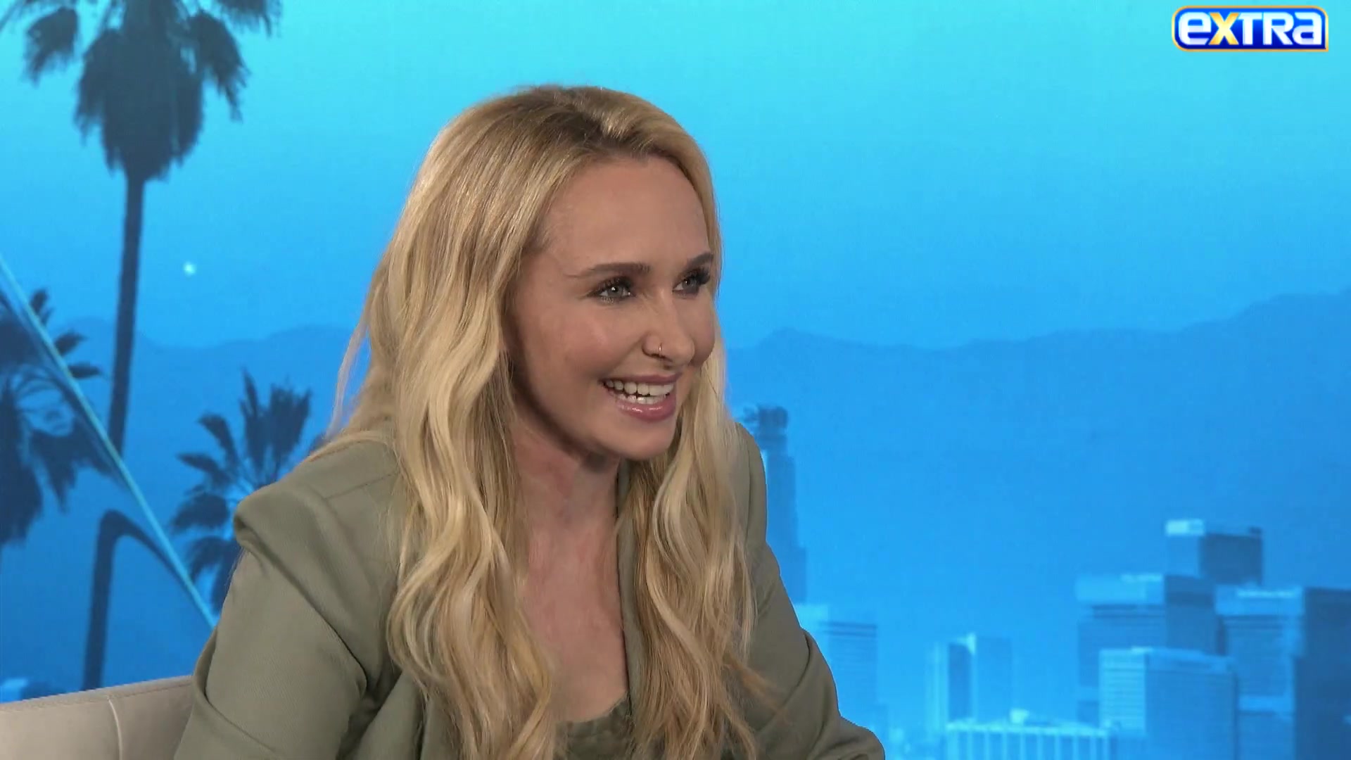 haydenpanettieresource_extratv_000408.jpg