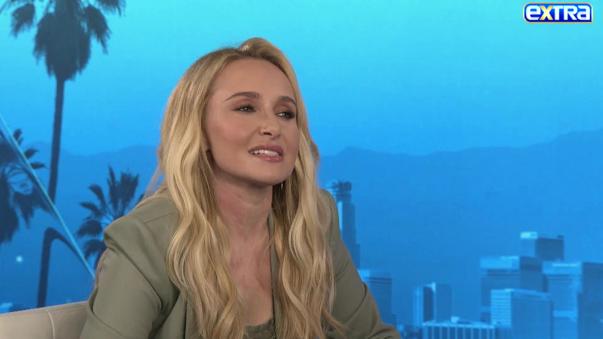 haydenpanettieresource_extratv_000411.jpg