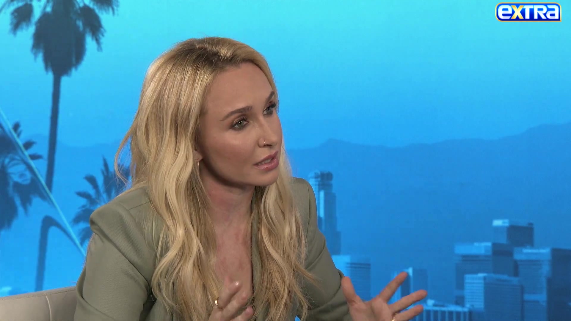haydenpanettieresource_extratv_000551.jpg
