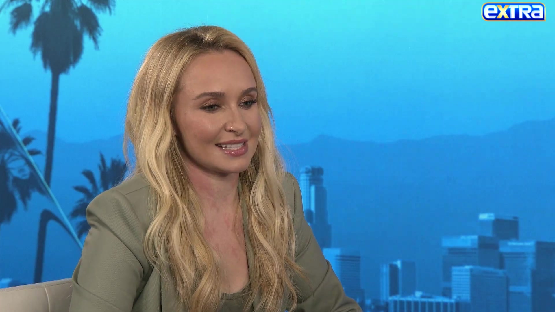 haydenpanettieresource_extratv_000615.jpg haydenpanettieresource_extratv_000615.jpg