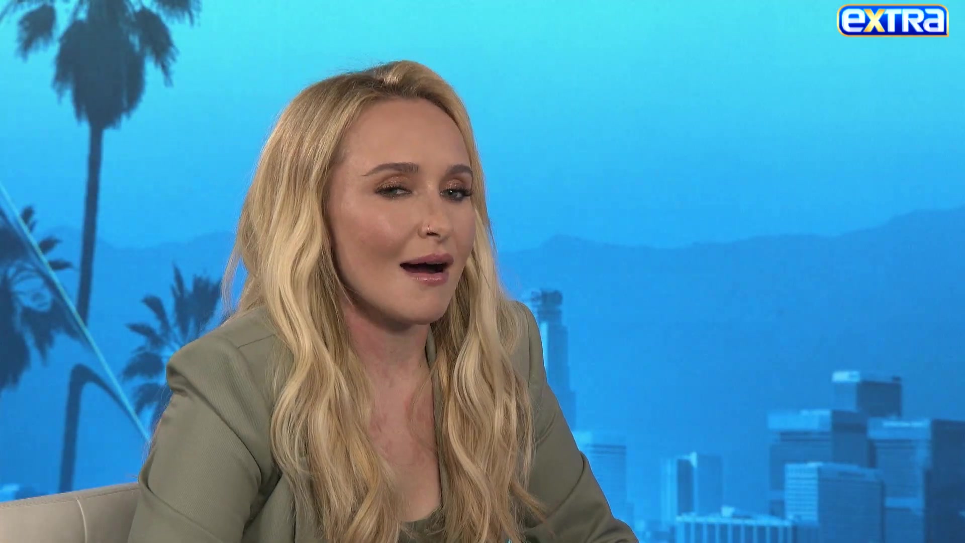 haydenpanettieresource_extratv_000639.jpg haydenpanettieresource_extratv_000639.jpg
