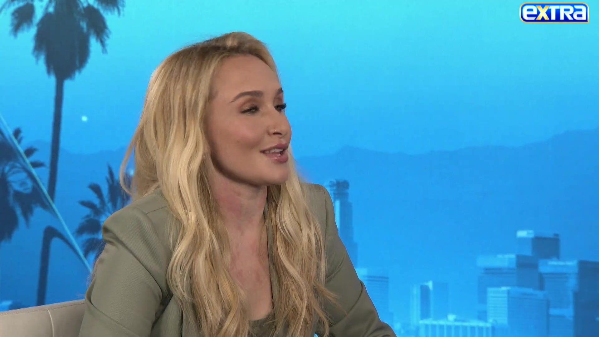 haydenpanettieresource_extratv_000640.jpg