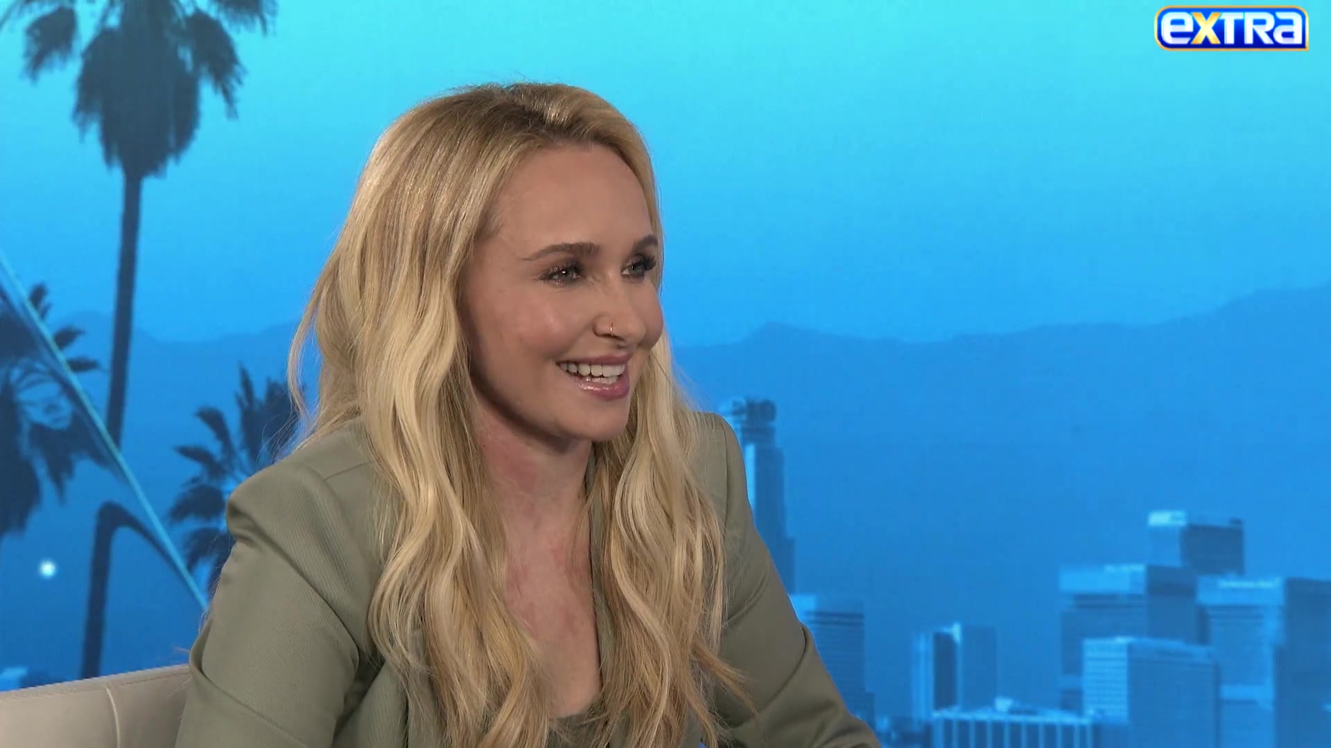 haydenpanettieresource_extratv_000643.jpg haydenpanettieresource_extratv_000643.jpg