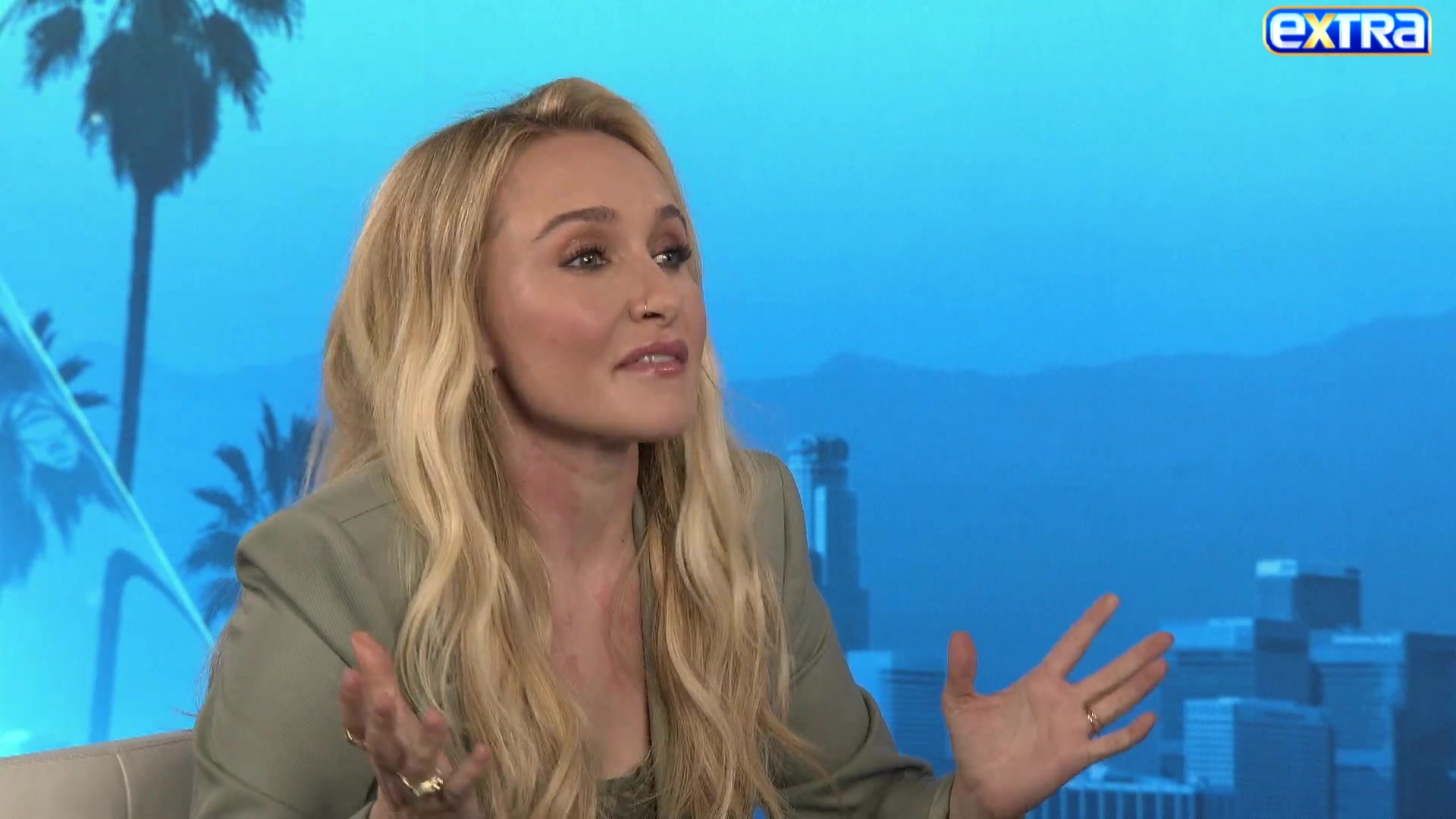 haydenpanettieresource_extratv_000653.jpg