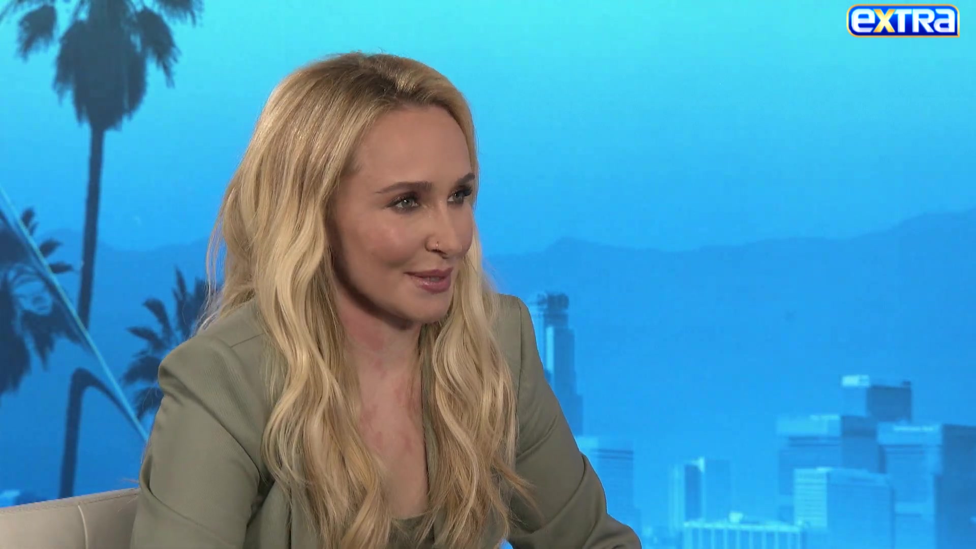 haydenpanettieresource_extratv_000657.jpg