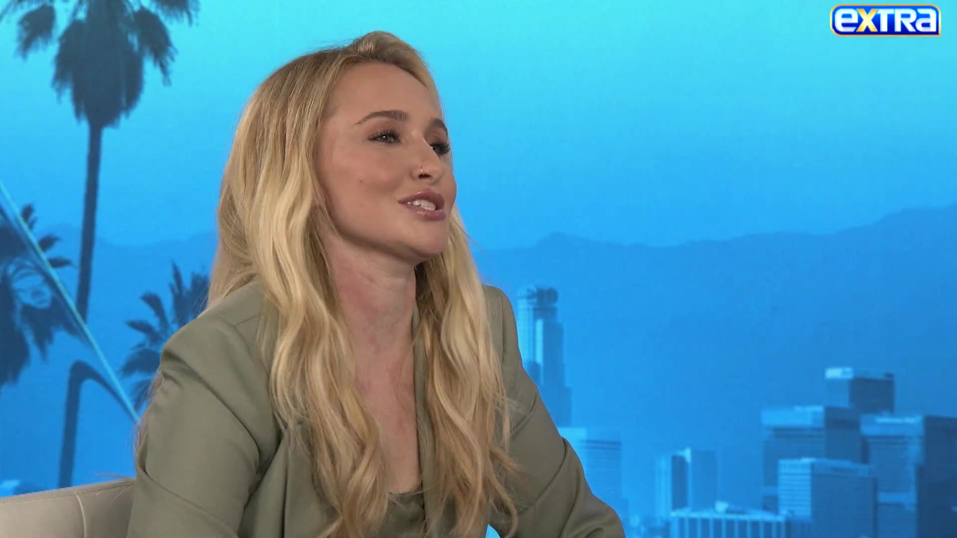 haydenpanettieresource_extratv_000697.jpg