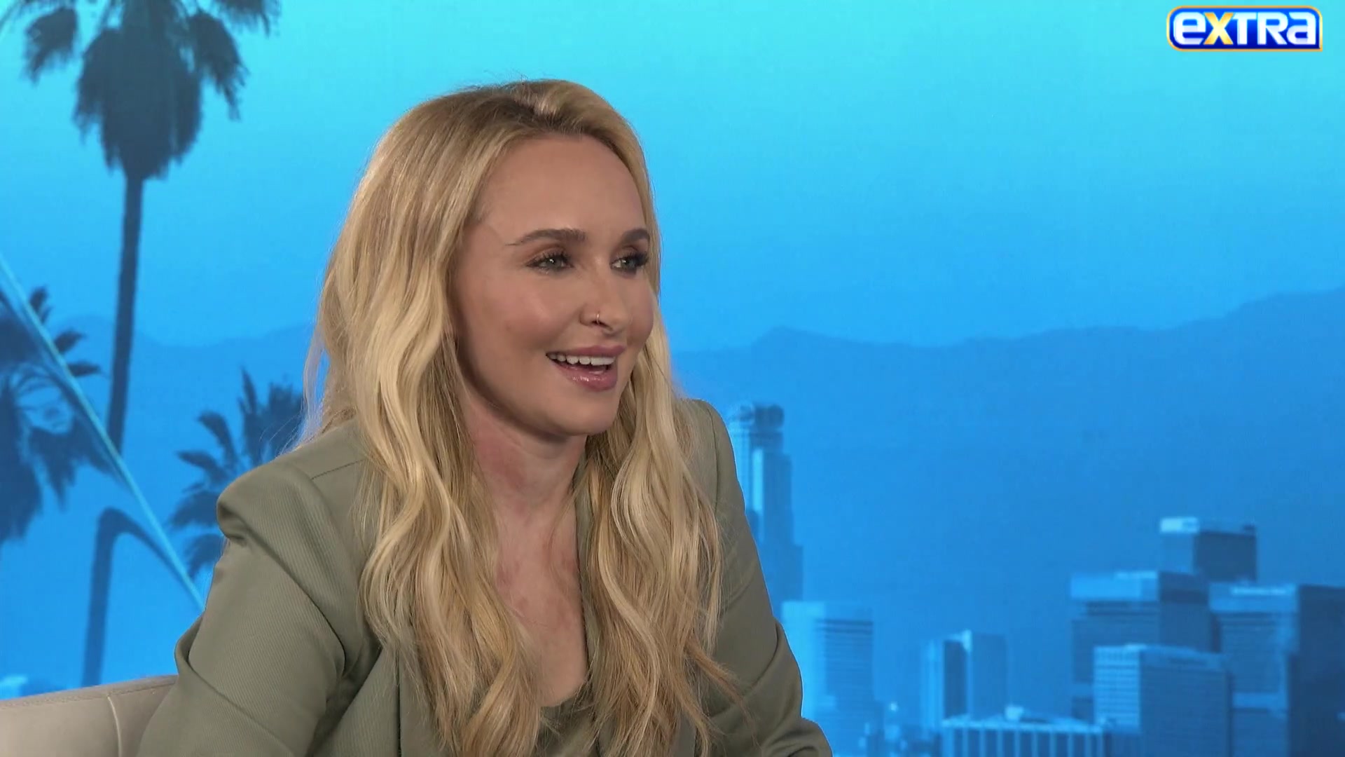 haydenpanettieresource_extratv_000713.jpg