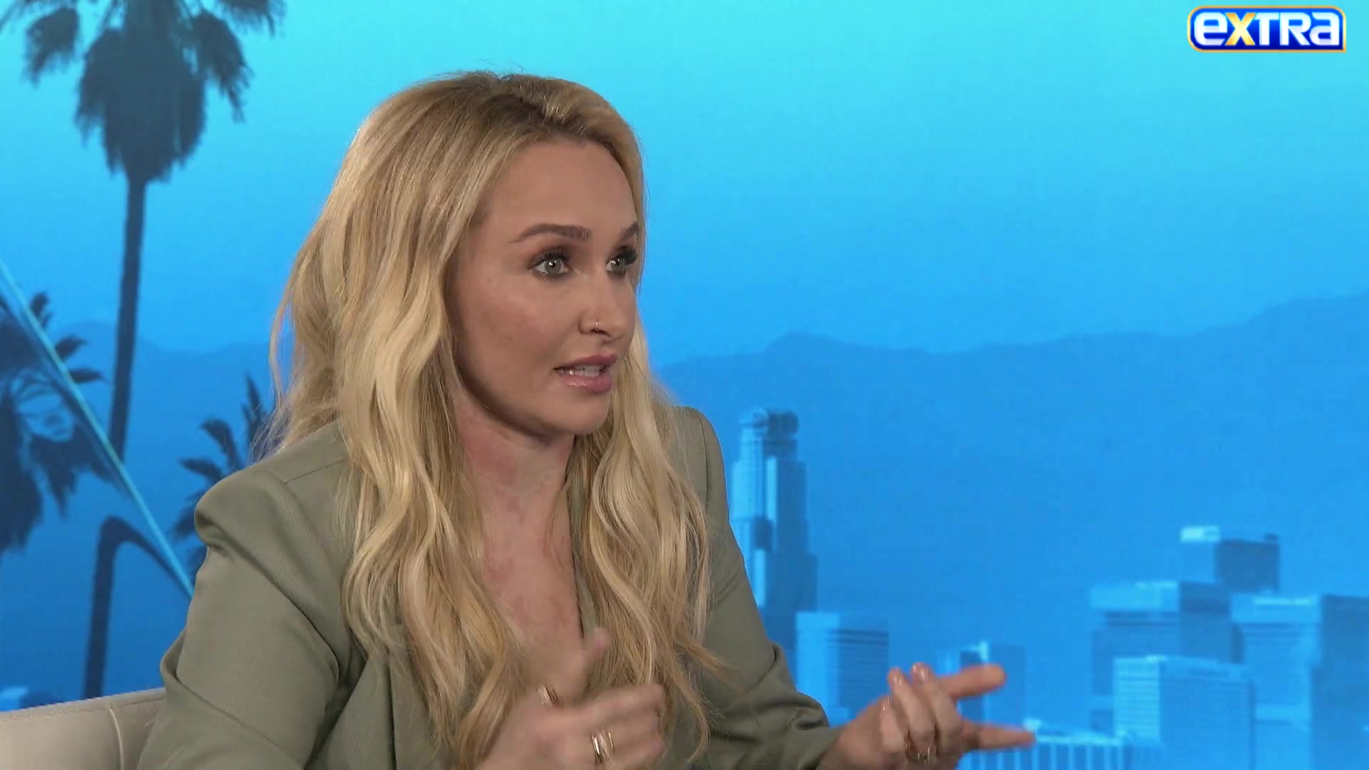 haydenpanettieresource_extratv_000729.jpg