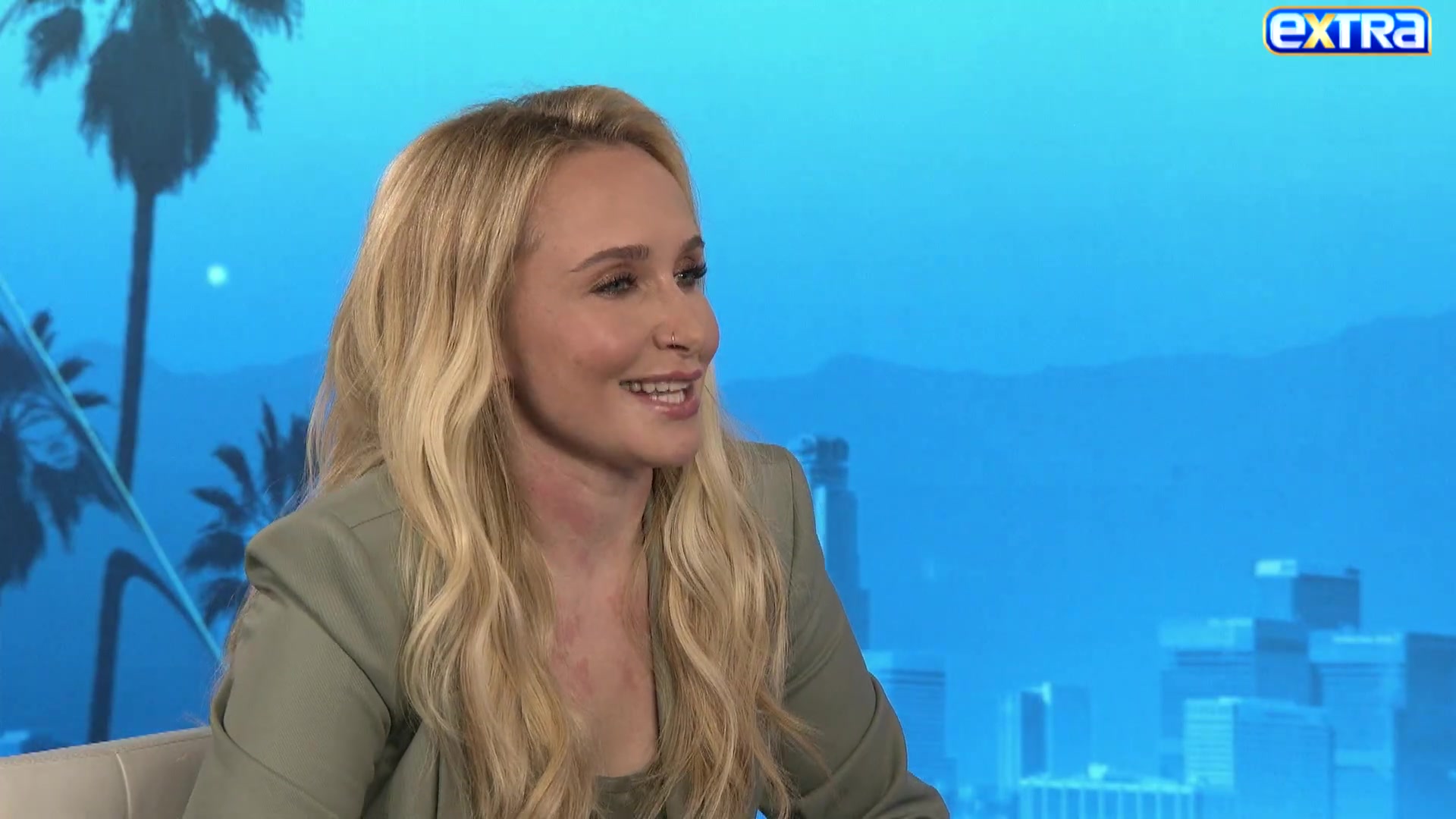 haydenpanettieresource_extratv_000786.jpg
