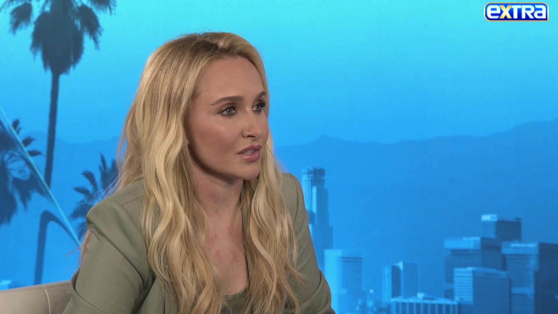 haydenpanettieresource_extratv_000916.jpg