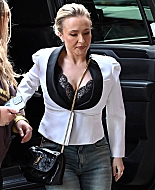 haydenpanettieresource_cbsmorning_outside_282829.jpg