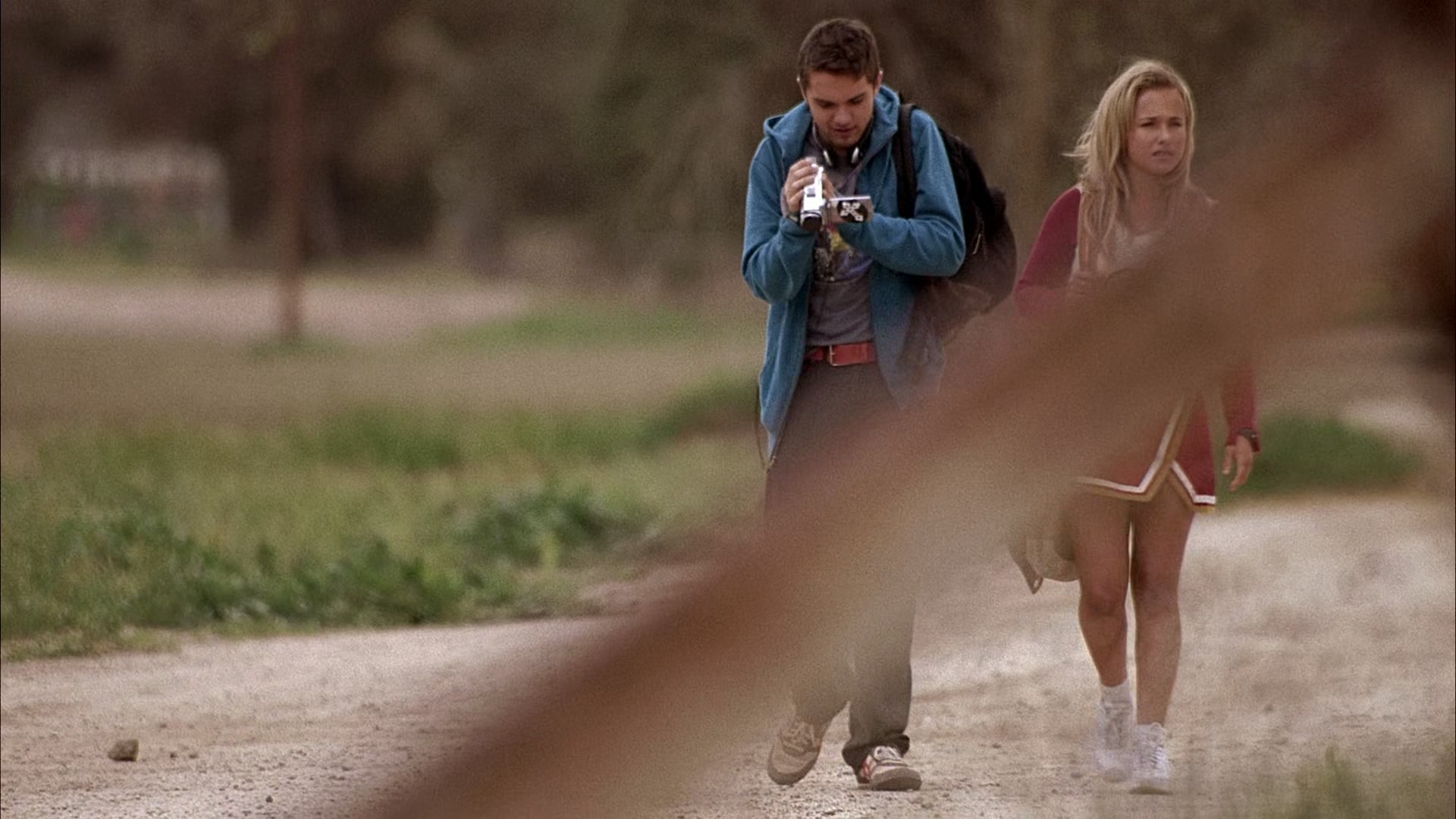 Heroes_S01E01_Genesis_1080p_BluRay_HPS_001804.jpg