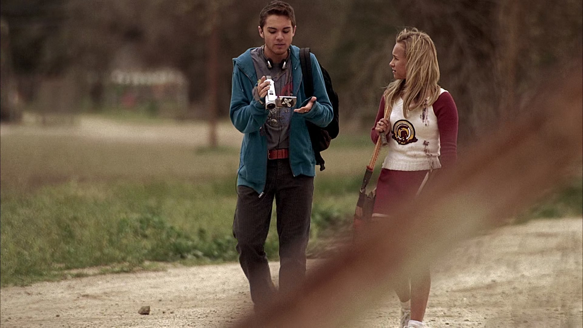 Heroes_S01E01_Genesis_1080p_BluRay_HPS_001818.jpg