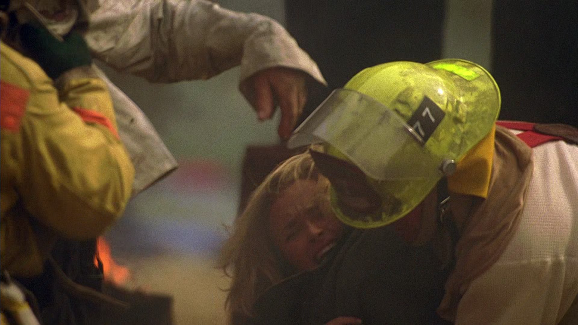 Heroes_S01E01_Genesis_1080p_BluRay_HPS_003353.jpg Heroes_S01E01_Genesis_1080p_BluRay_HPS_003353.jpg