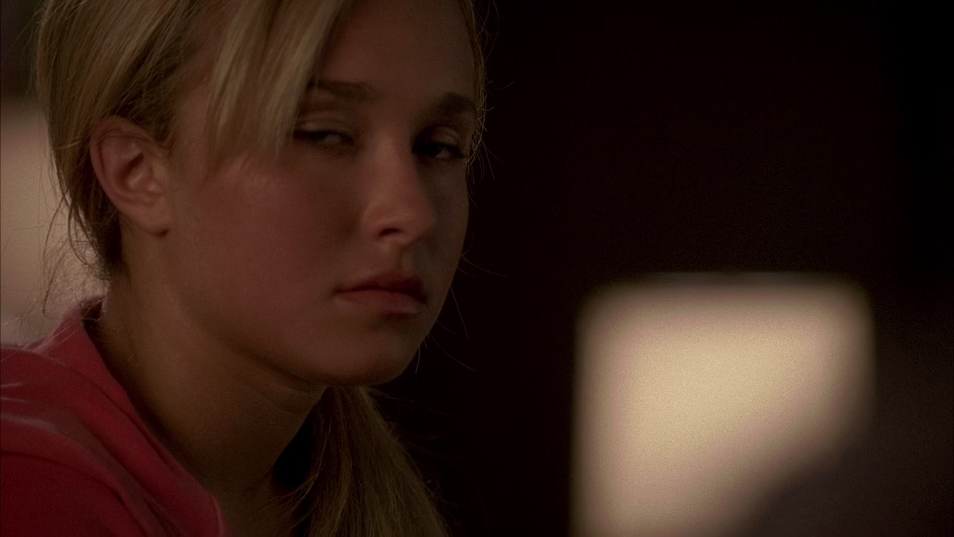 Heroes_S01E01_Genesis_1080p_BluRay_HPS_005845.jpg Heroes_S01E01_Genesis_1080p_BluRay_HPS_005845.jpg