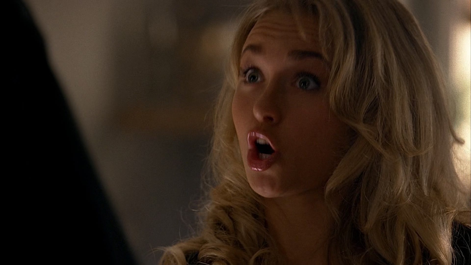 Heroes_S01E02_DontLookBack_1080p_BluRay_HPS_000613.jpg Heroes_S01E02_DontLookBack_1080p_BluRay_HPS_000613.jpg