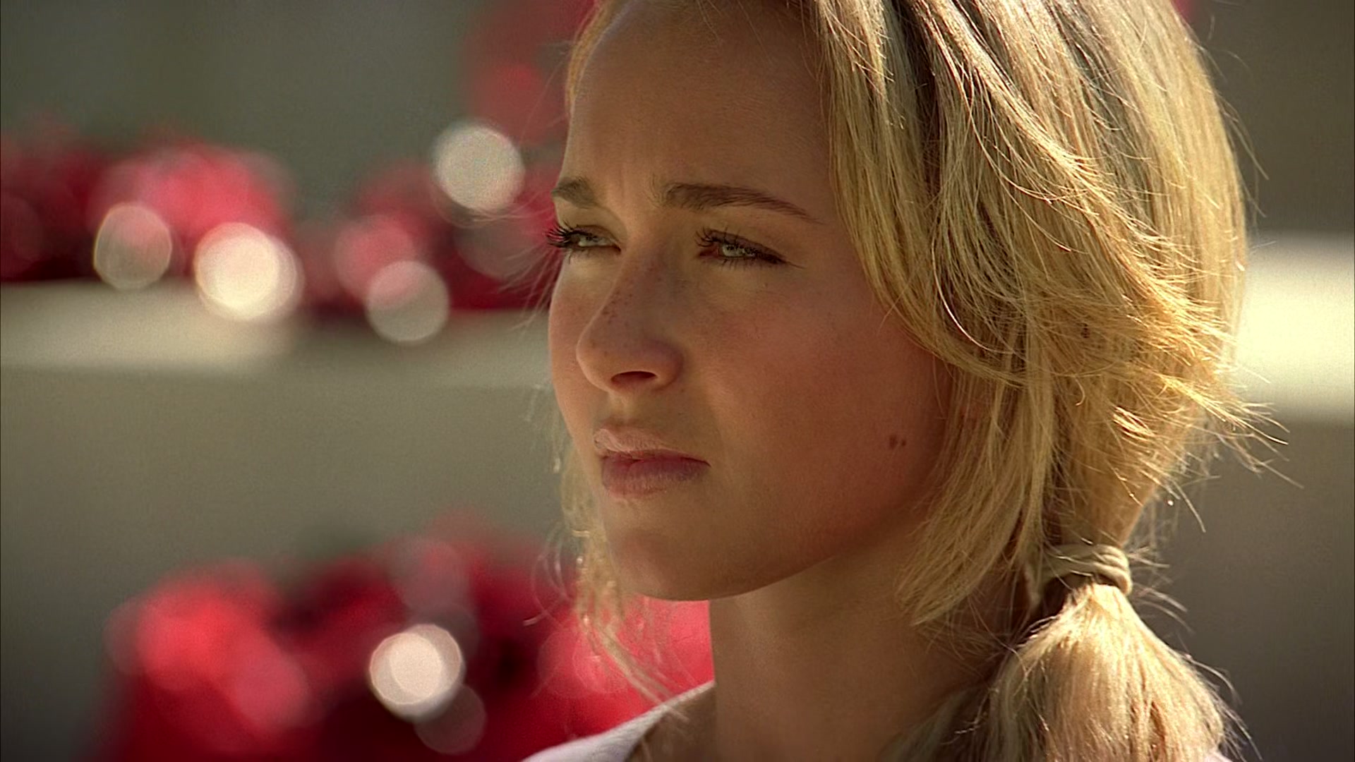 Heroes_S01E02_DontLookBack_1080p_BluRay_HPS_002463.jpg