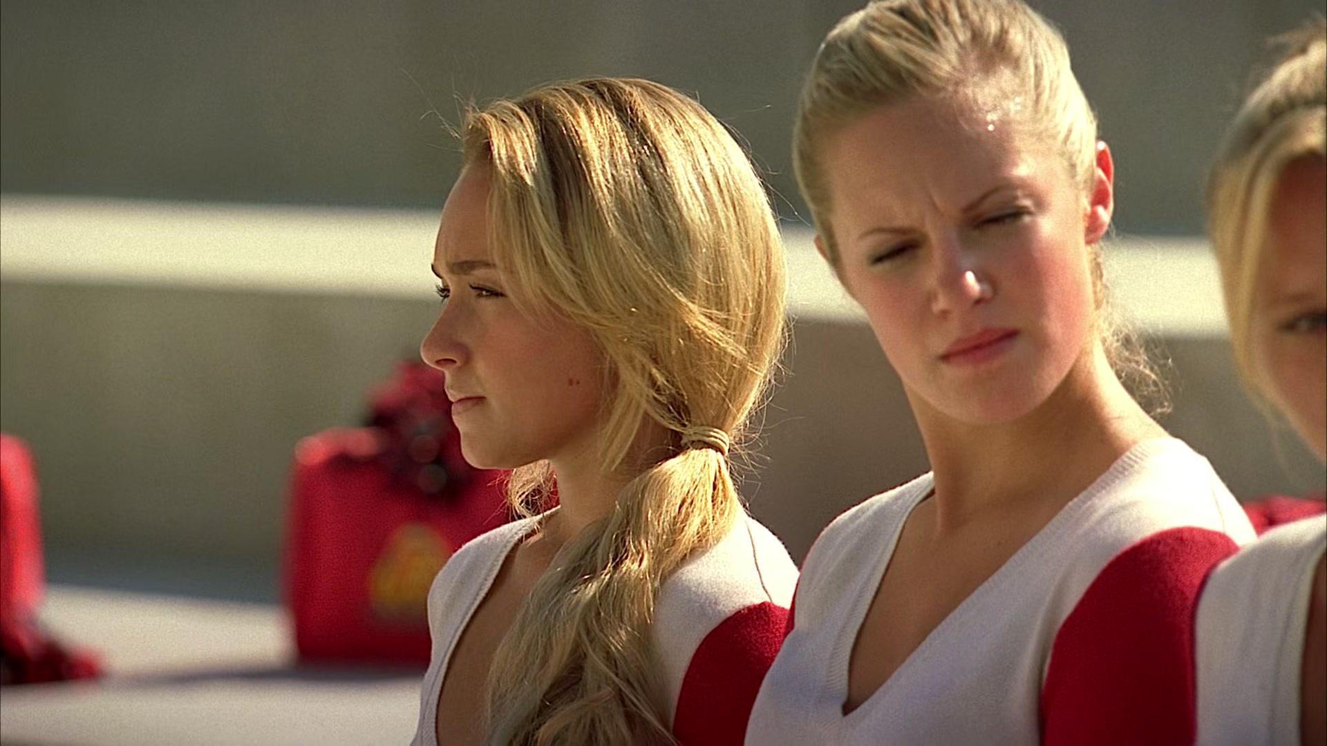 Heroes_S01E02_DontLookBack_1080p_BluRay_HPS_002482.jpg