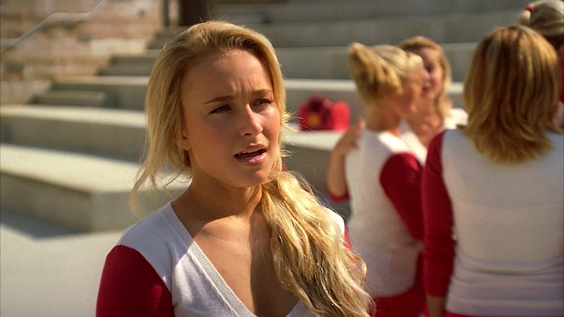 Heroes_S01E02_DontLookBack_1080p_BluRay_HPS_002597.jpg