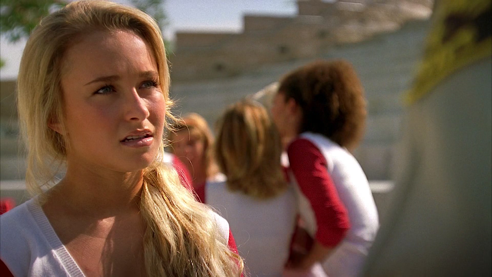 Heroes_S01E02_DontLookBack_1080p_BluRay_HPS_002622.jpg