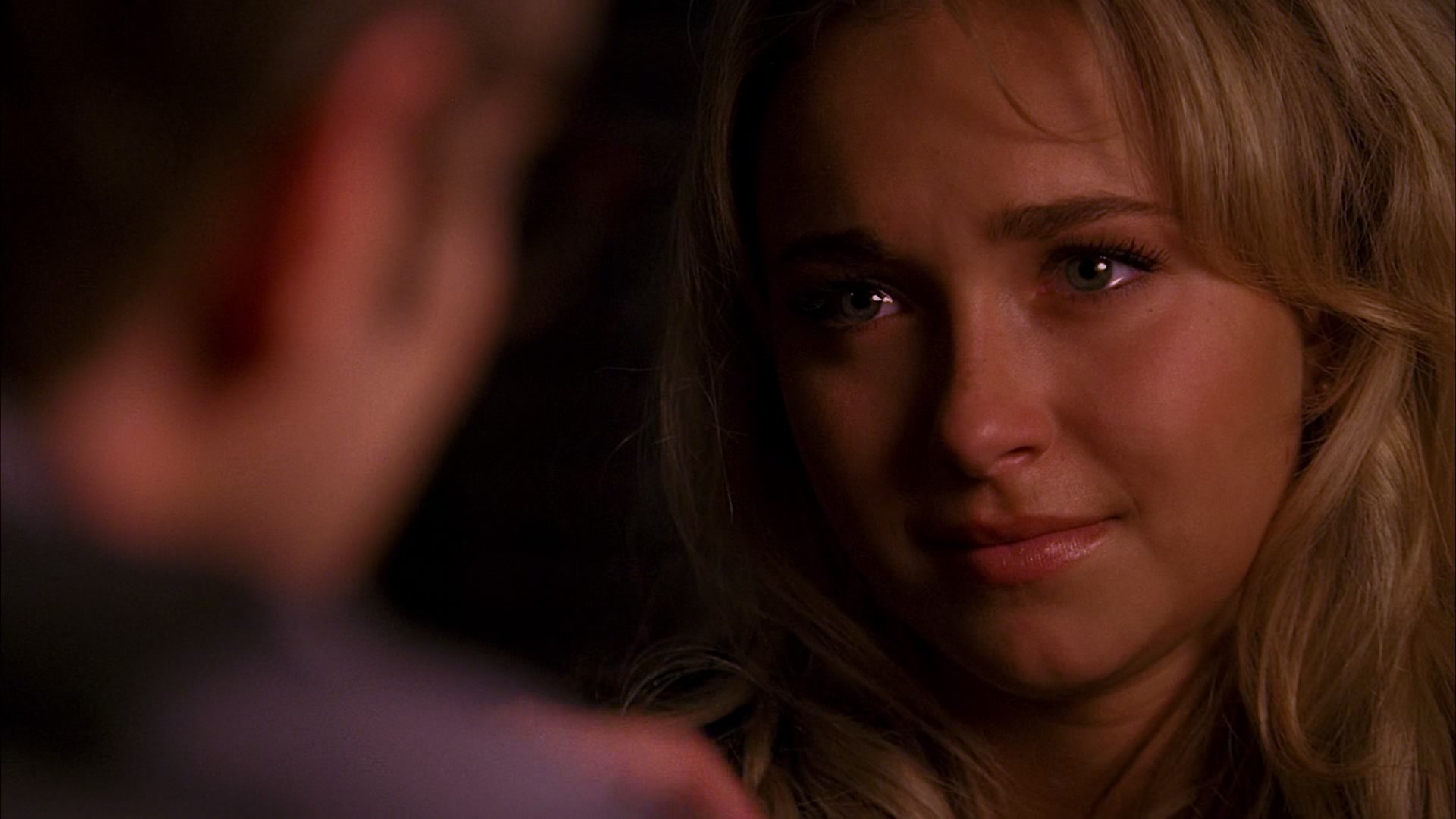 Heroes_S01E02_DontLookBack_1080p_BluRay_HPS_005102.jpg