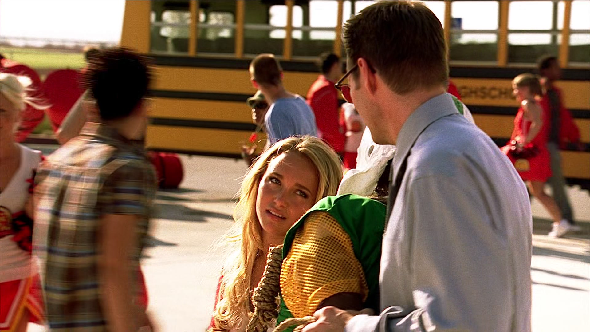 Heroes_S01E03_One_Giant_Leap_1080p_BluRay_HPS_000550.jpg Heroes_S01E03_One_Giant_Leap_1080p_BluRay_HPS_000550.jpg