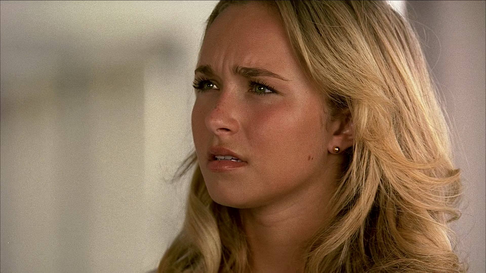 Heroes_S01E03_One_Giant_Leap_1080p_BluRay_HPS_001879.jpg Heroes_S01E03_One_Giant_Leap_1080p_BluRay_HPS_001879.jpg