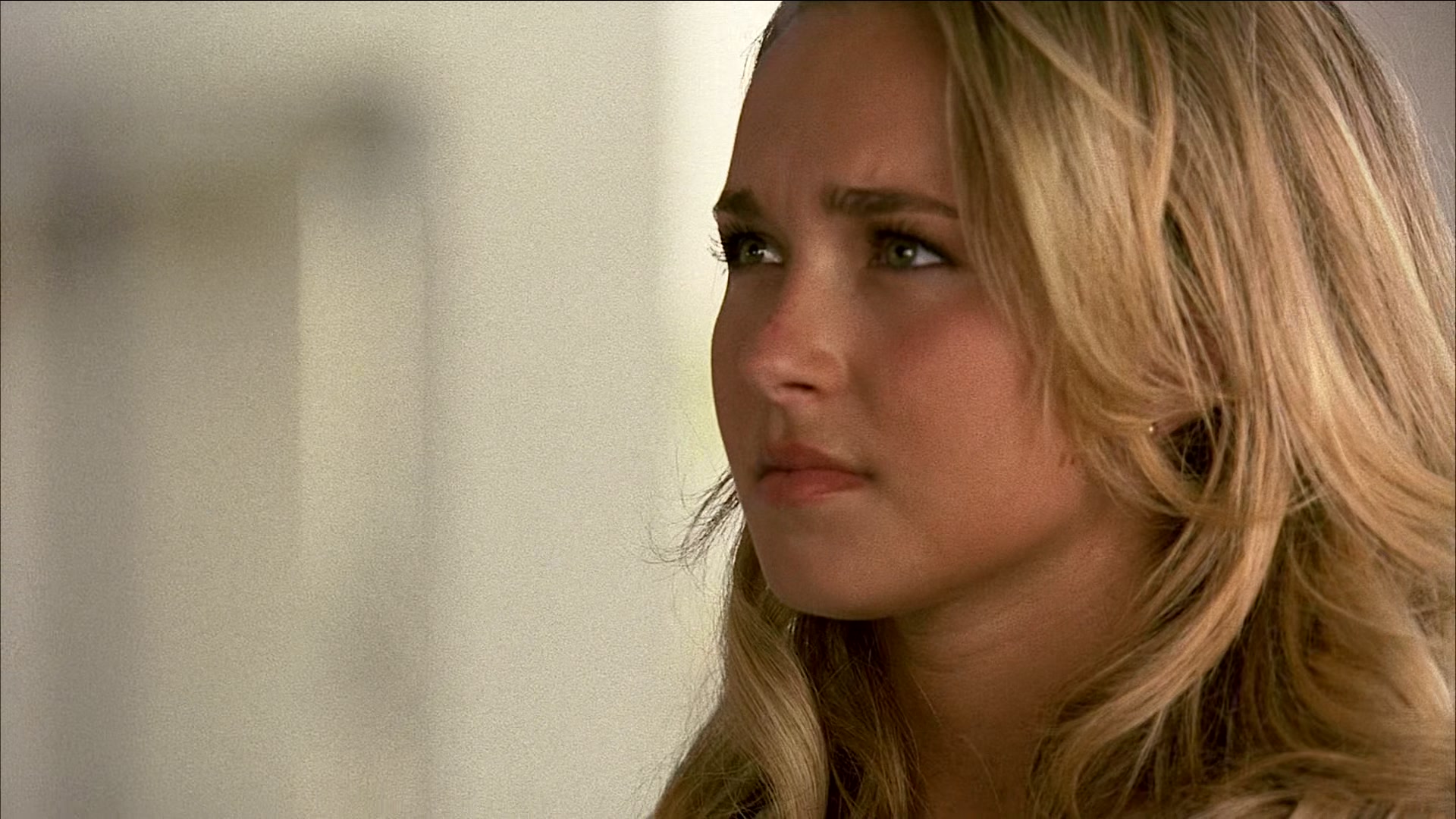 Heroes_S01E03_One_Giant_Leap_1080p_BluRay_HPS_001898.jpg